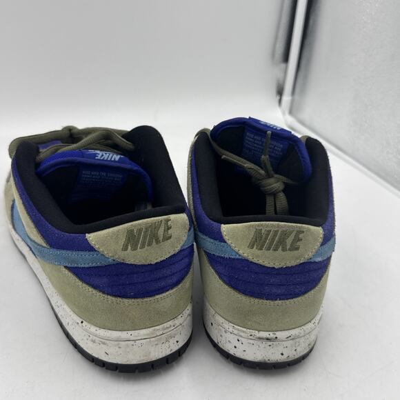 Size 11.5 - Nike Dunk SB Low ACG Celadon - Picture 2 of 8